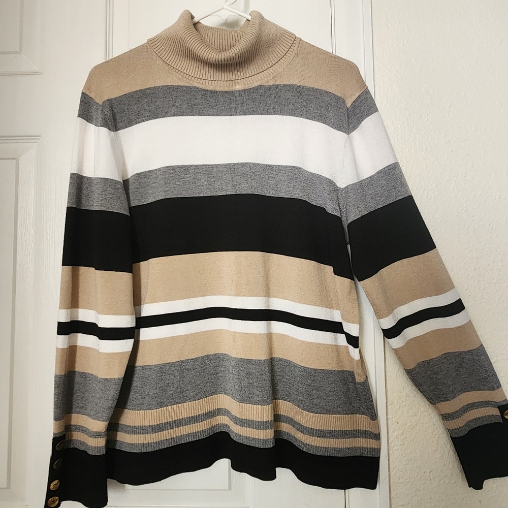 🔥Striped Tan Black White Sweater Button Sleeve Detail Turtleneck Size 1X